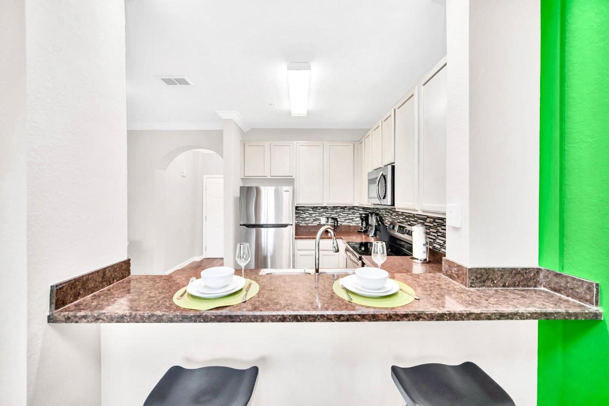 Modern 3br Near Disney- Pool And Hot Tub Holiday home